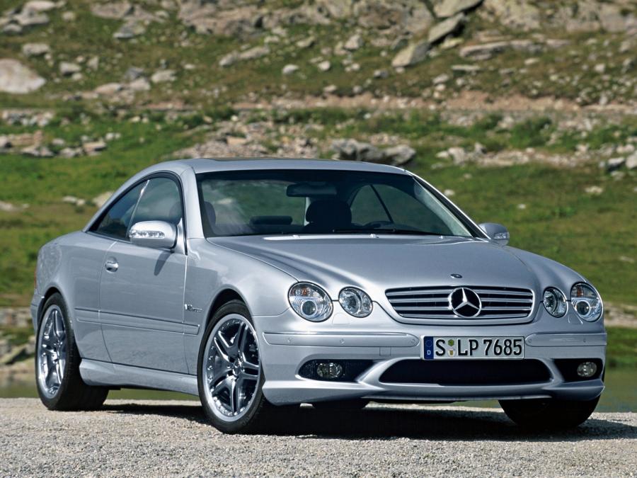  Mercedes-Benz CL65 AMG 2003 года  (фото 10 из 20)
